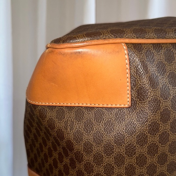 Brown Leather Travel Bag - Picture 7 of 11